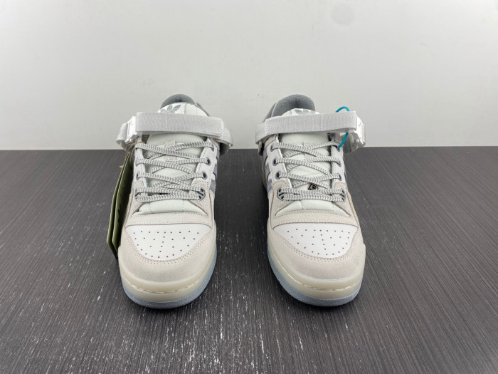 bad bunny x forum buckle low 