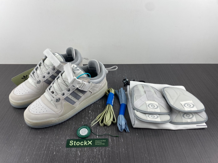 bad bunny x forum buckle low 