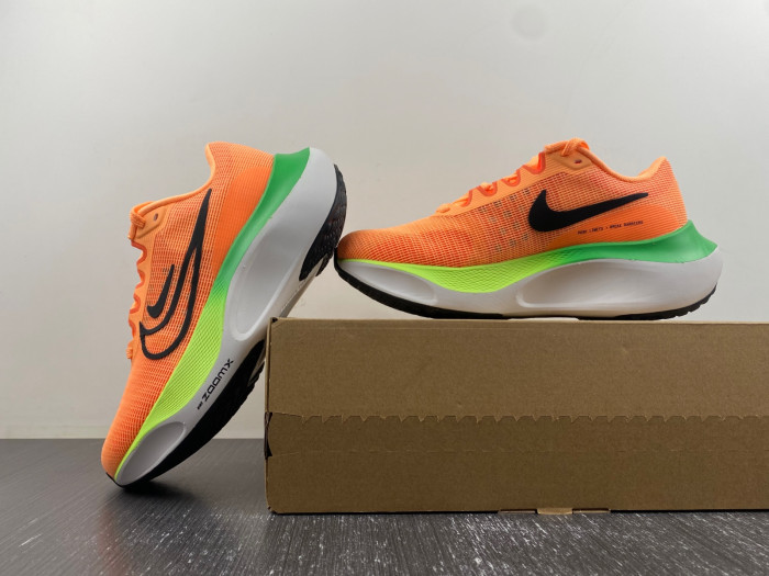 nike zoom fly 5