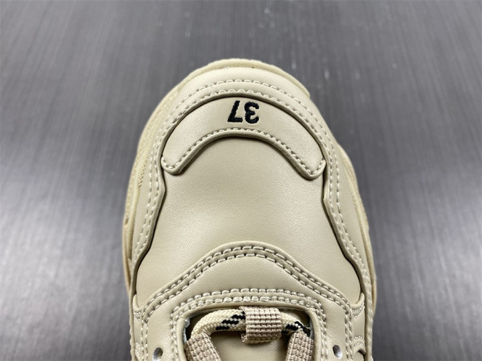 blcg triple. s. trainers ad202240266