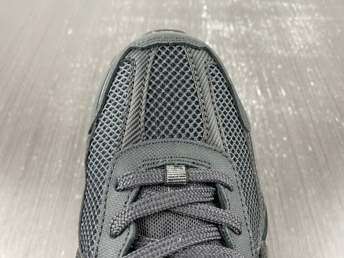 nike air zoom vomero 5