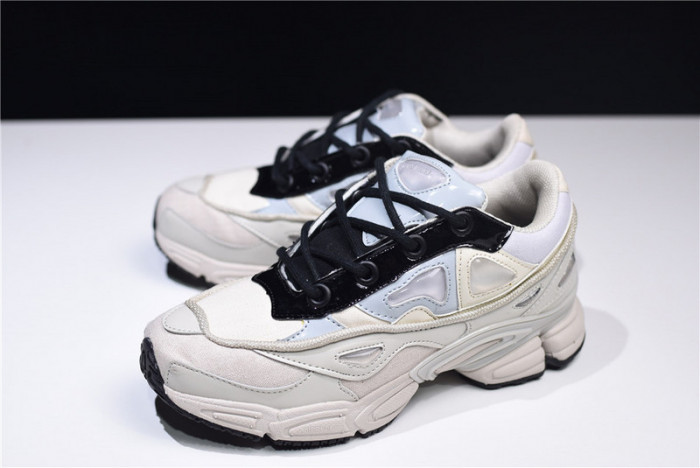 a*d*i*s ozweego 3 raf simons cream white core black b22537