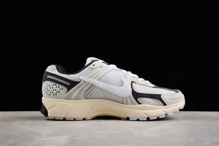 nike air zoom vomero 5
