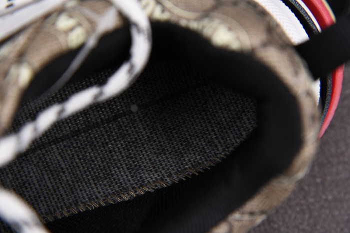 blcg sneaker triple.s.gomma