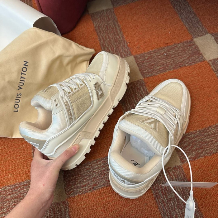 1V SNEAKERS 1V0425-121