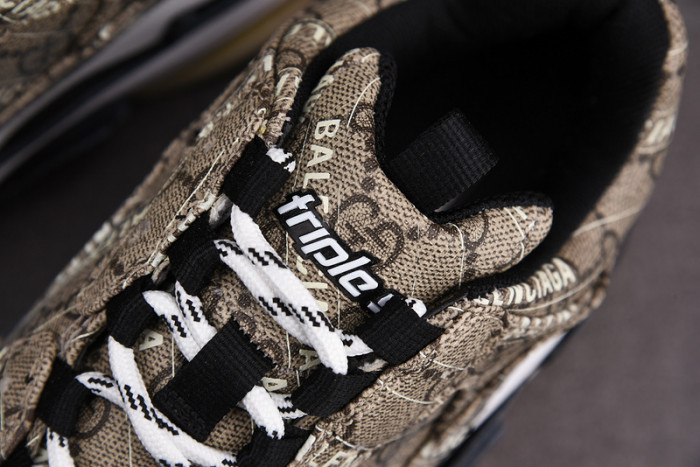 blcg sneaker triple.s.gomma