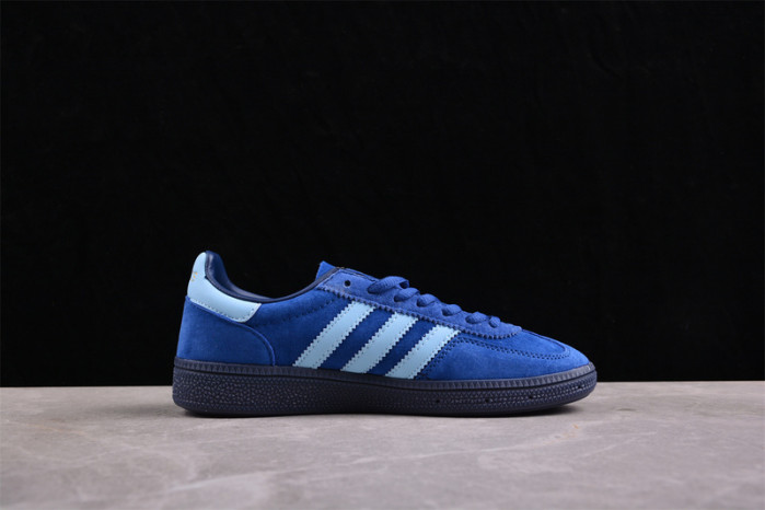 a*d*i*s handball spezial